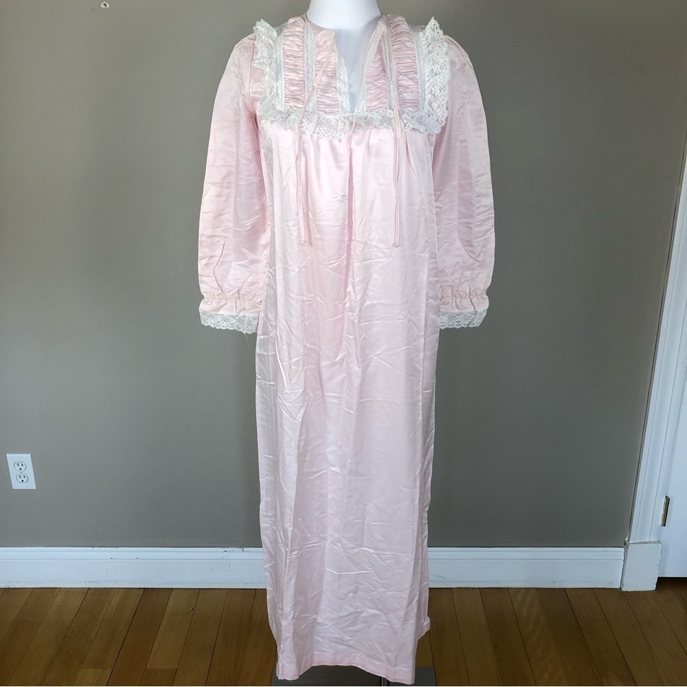 Vintage L Alba pink maxi nightgown lace ruffles M